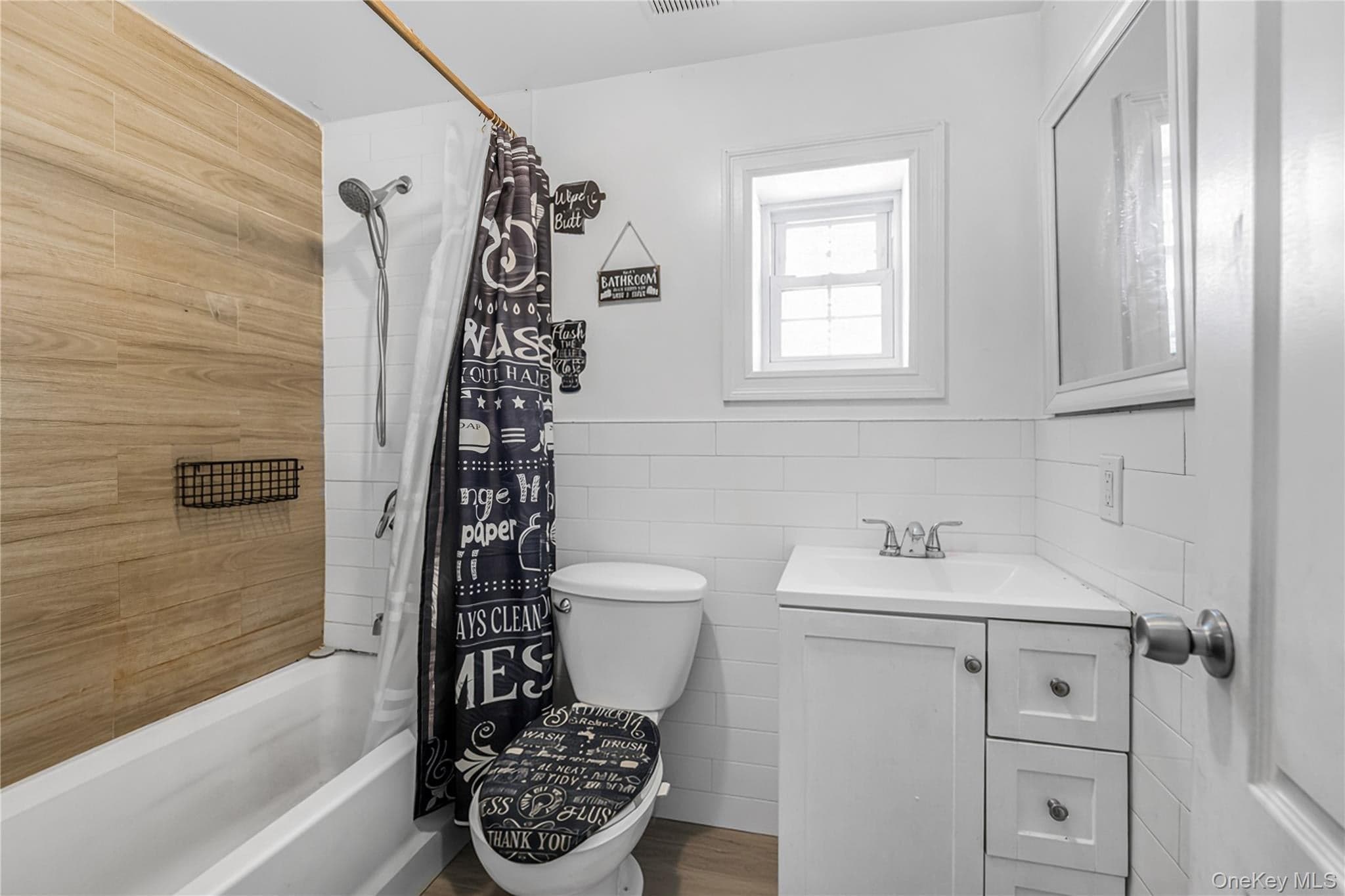 4558 Richardson Avenue thumbnail 19