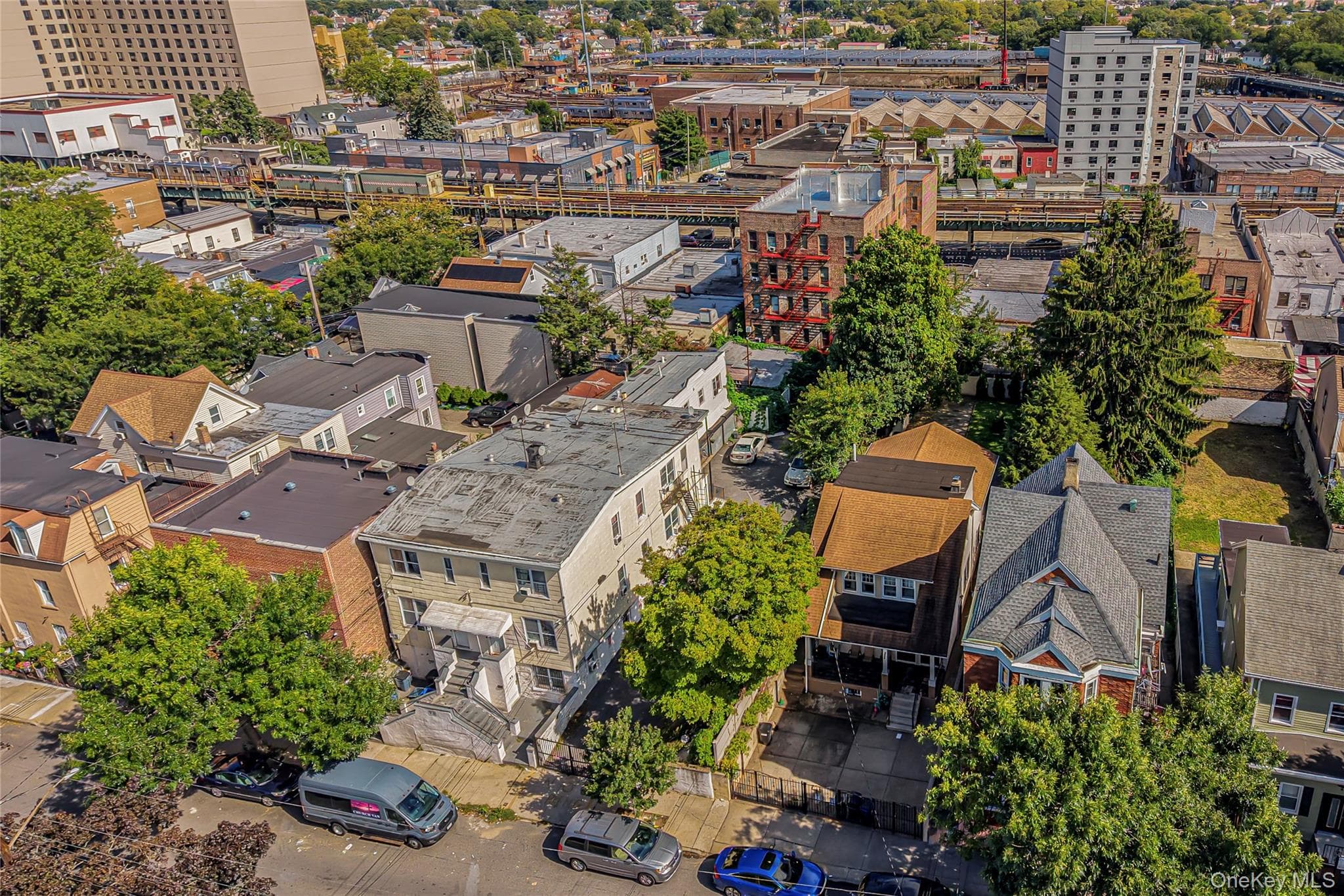 4558 Richardson Avenue thumbnail 38