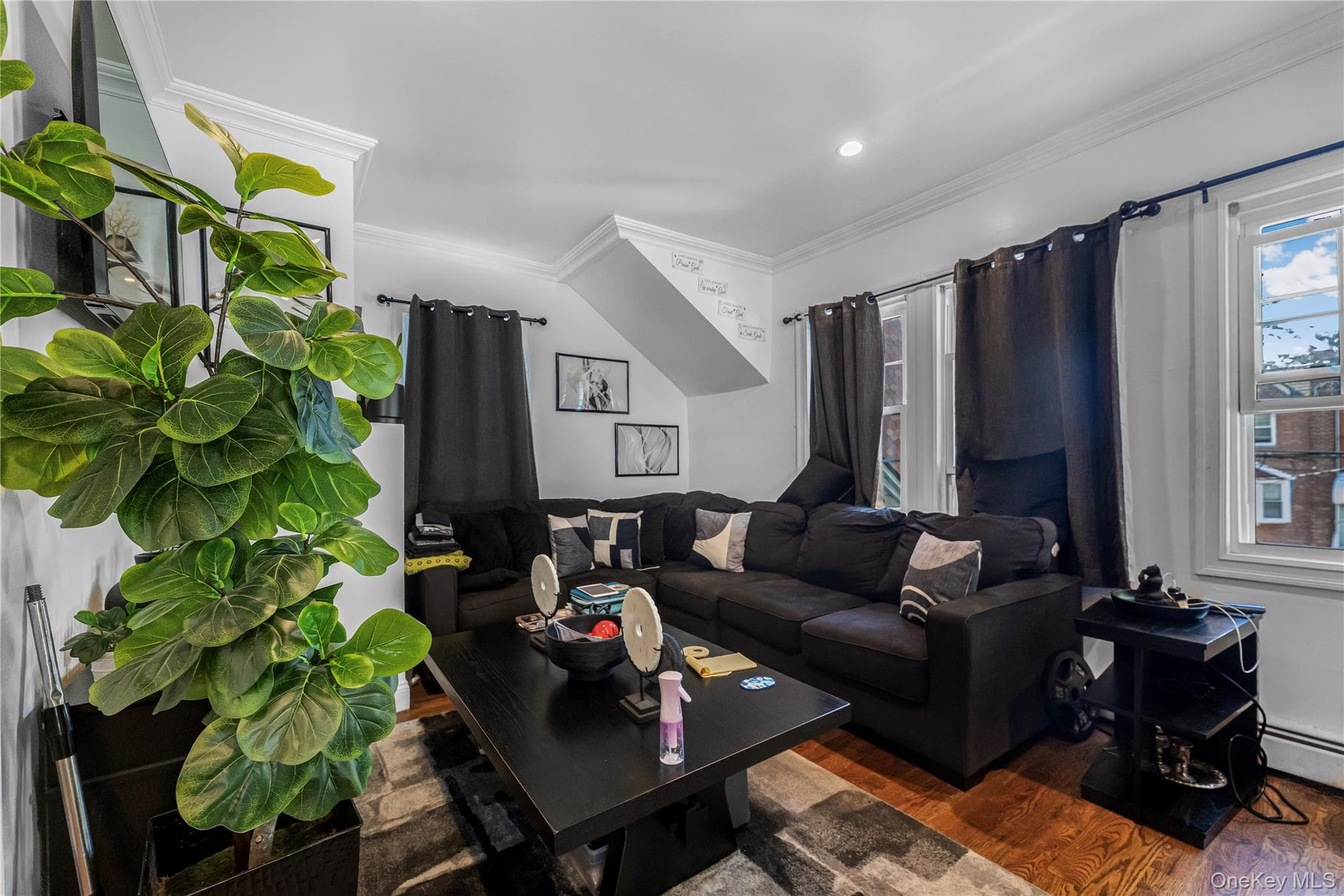 4558 Richardson Avenue thumbnail 14