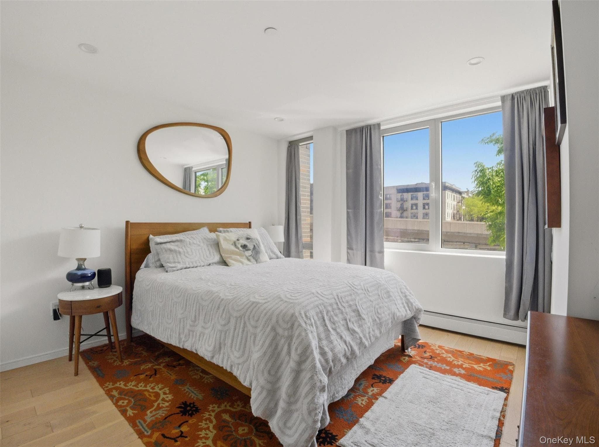 40 Pinehurst Avenue Unit: 2D thumbnail 10