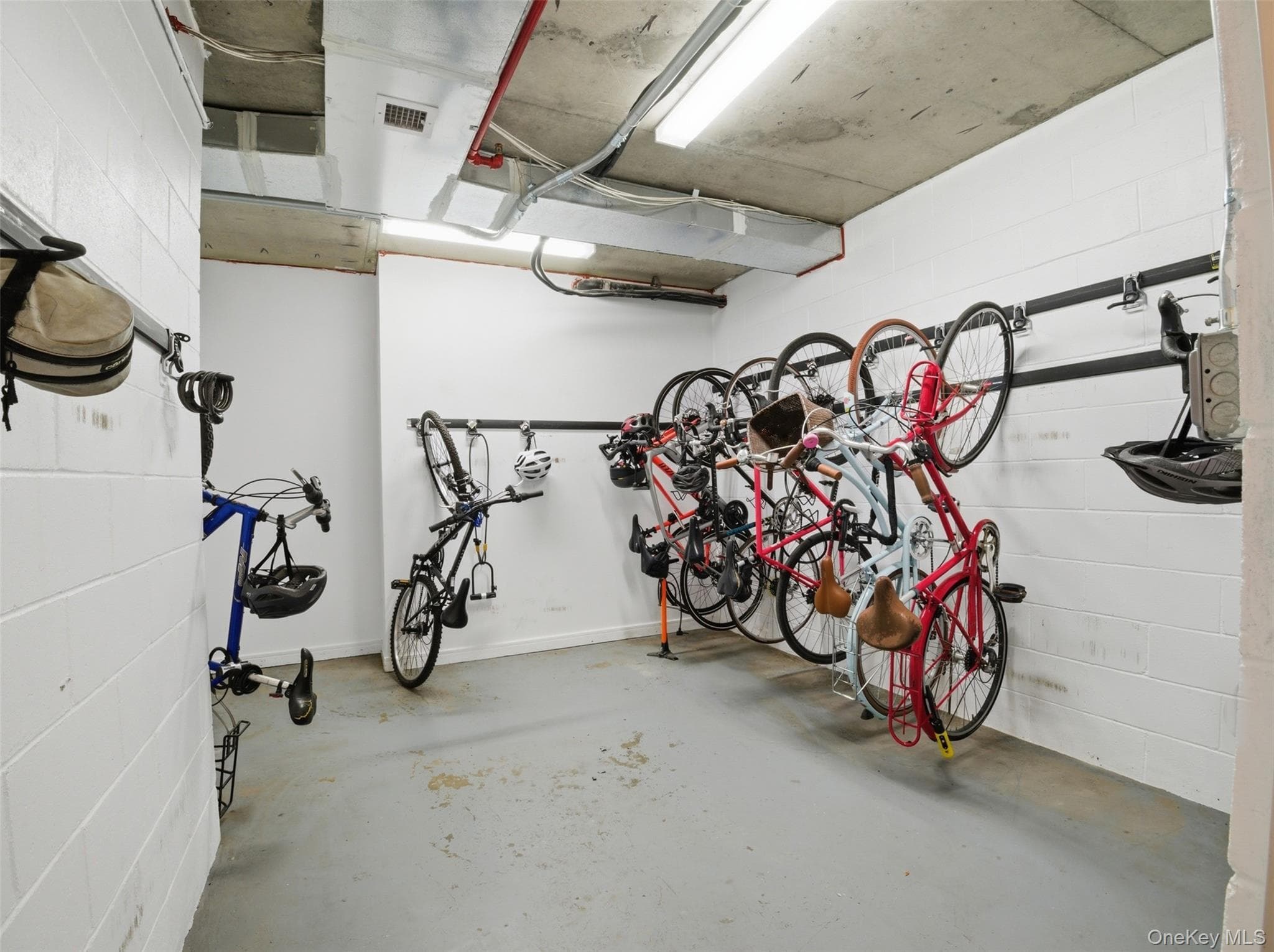 40 Pinehurst Avenue Unit: 2D thumbnail 26
