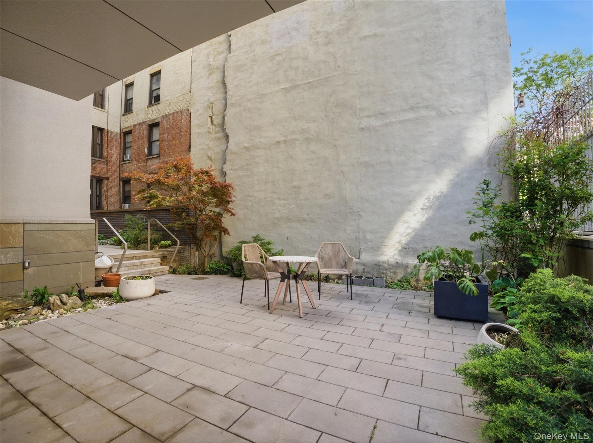 40 Pinehurst Avenue Unit: 2D thumbnail 22