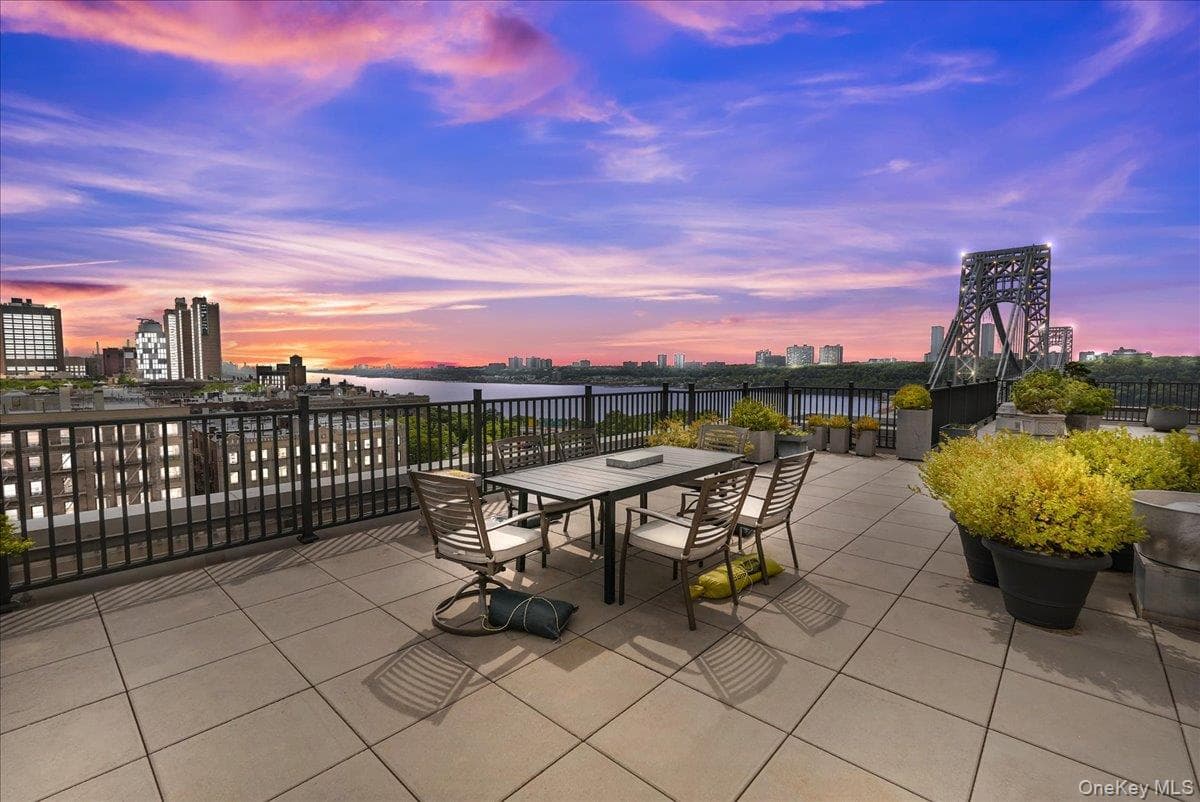 40 Pinehurst Avenue Unit: 2D, New York (manhattan)