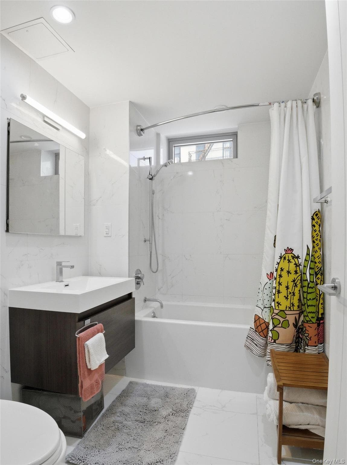 40 Pinehurst Avenue Unit: 2D thumbnail 12
