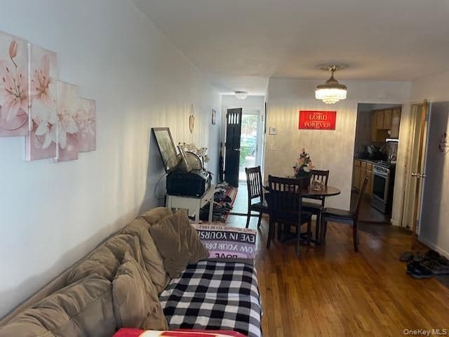 1155 E 81st Street thumbnail 4