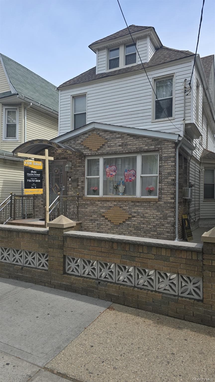 10715 Lefferts Boulevard thumbnail 2