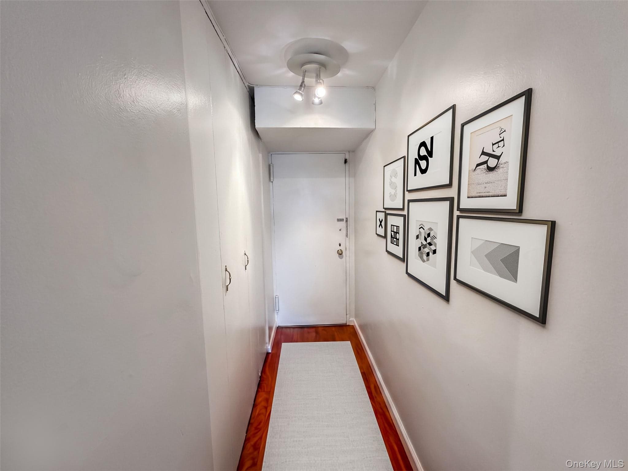 61-20 Grand Central Parkway Unit: C1100 thumbnail 2
