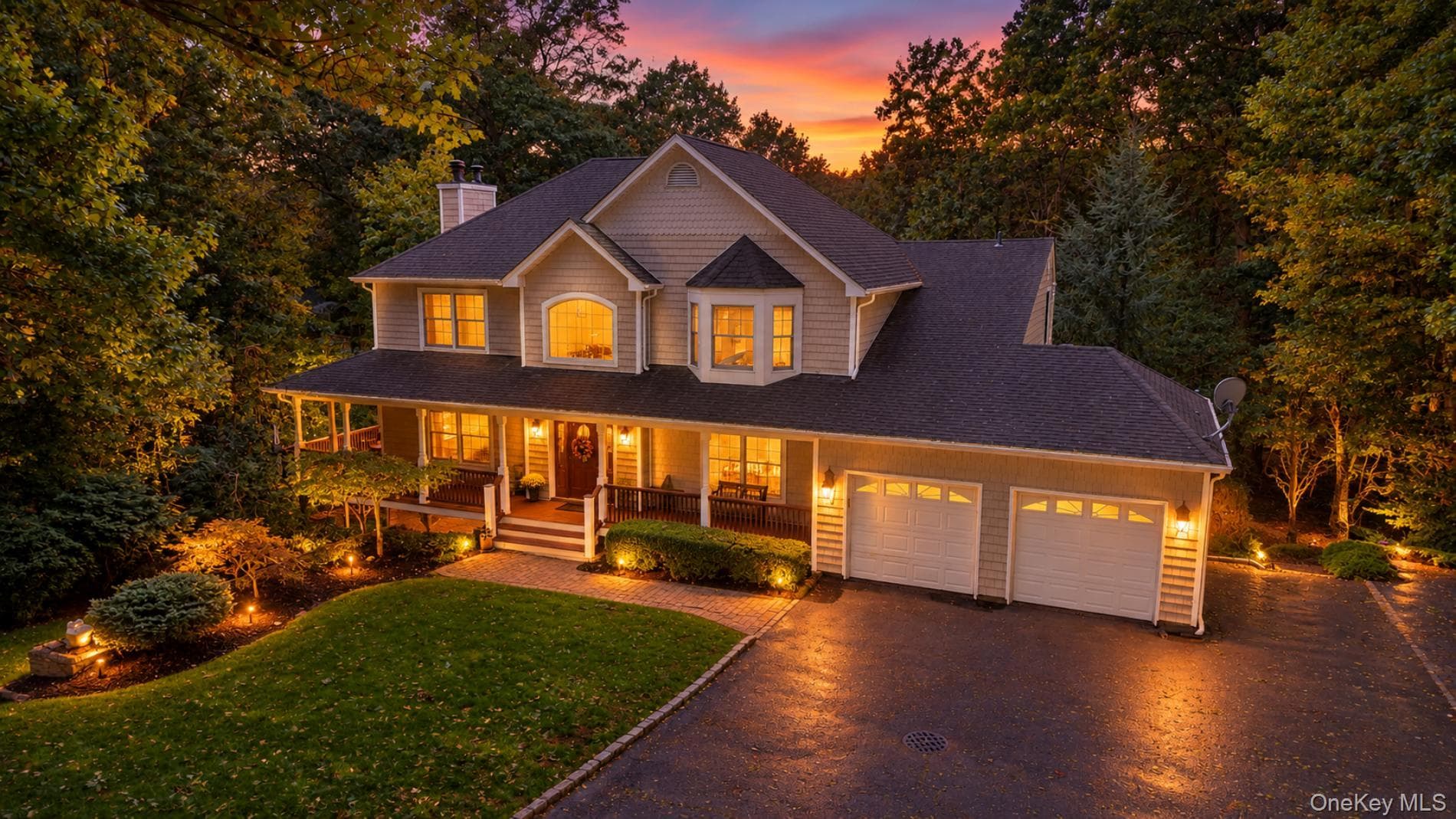230 W Woodland Drive thumbnail 2