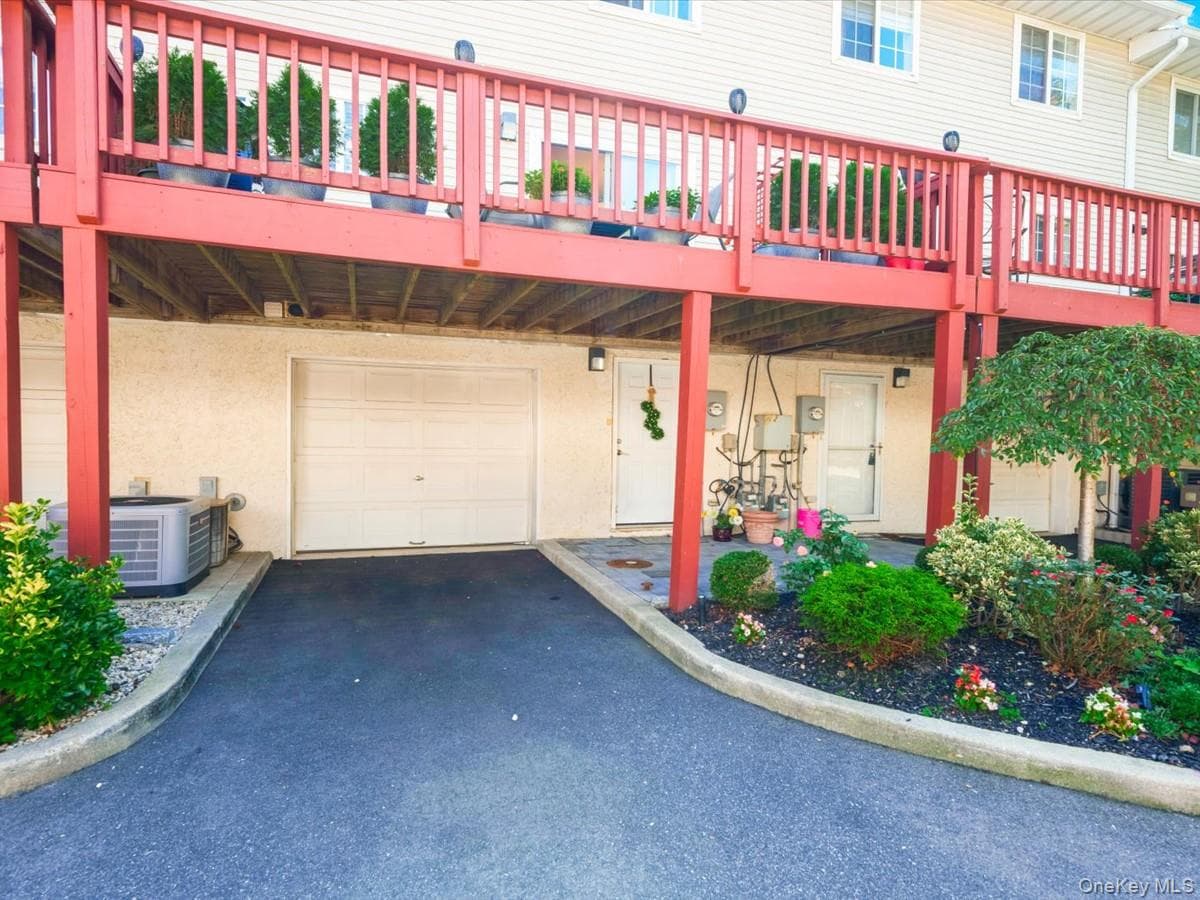 208 Hendrick Avenue thumbnail 20