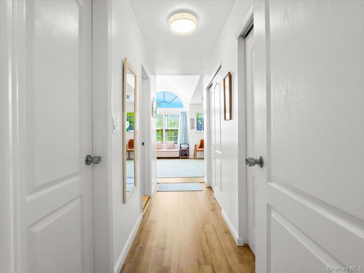 208 Hendrick Avenue thumbnail 13