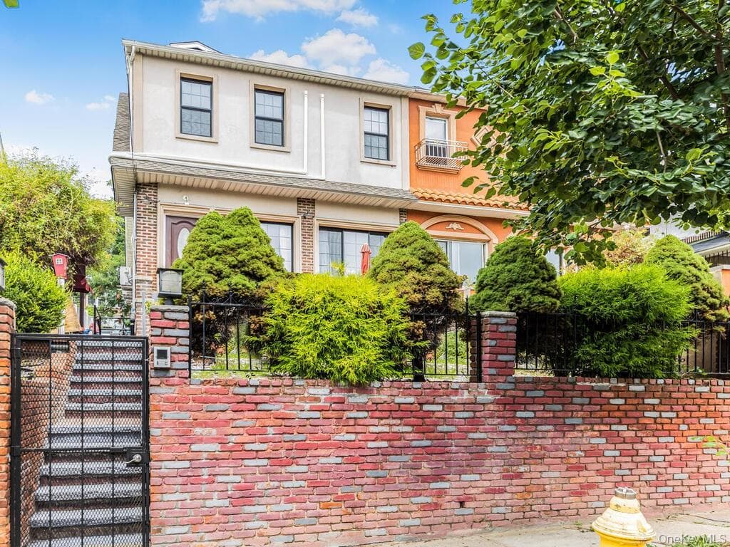199 W 179th Street thumbnail 2