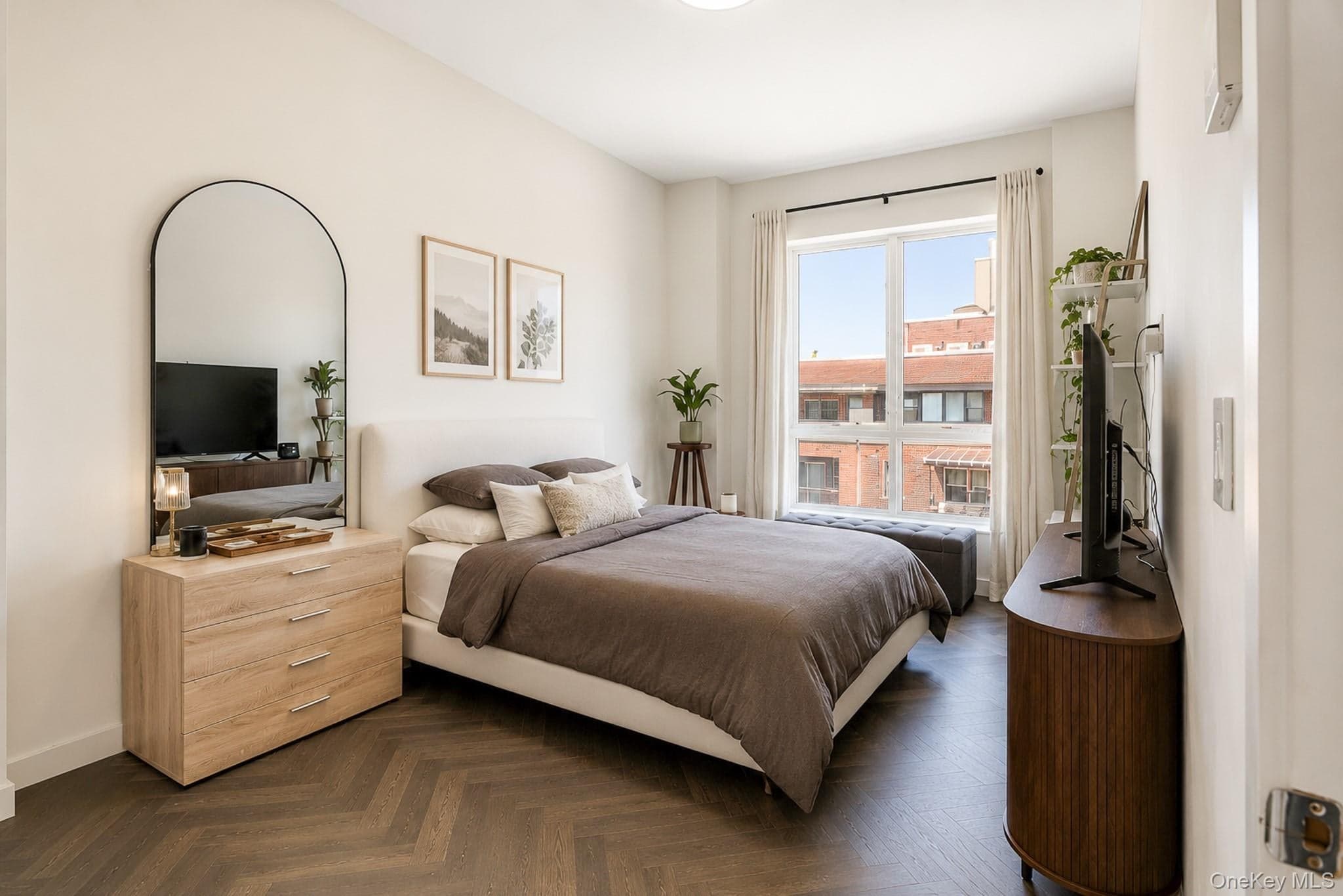 1414 W 4th Street Unit: PH5 thumbnail 5
