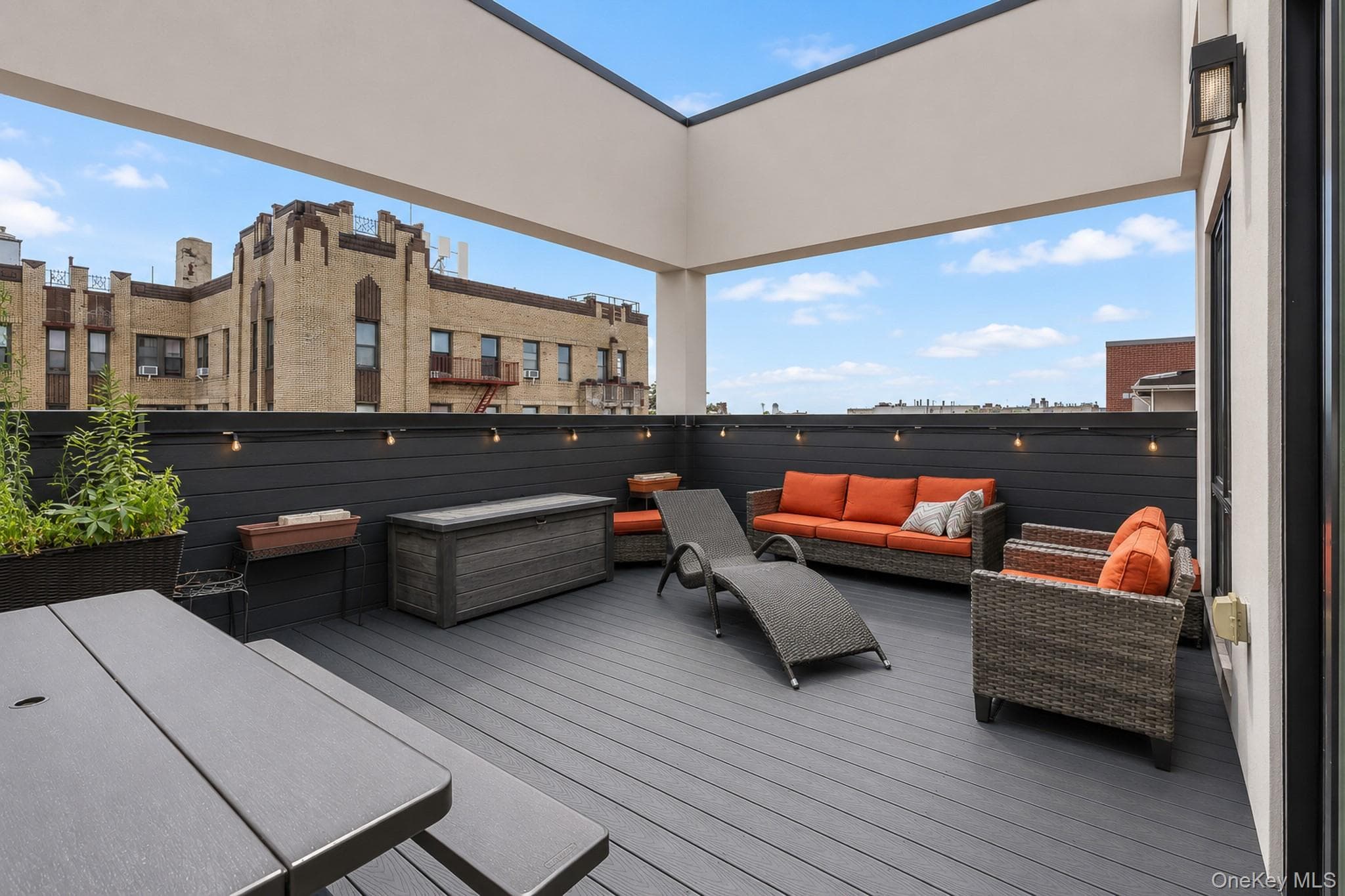 1414 W 4th Street Unit: PH5 thumbnail 9
