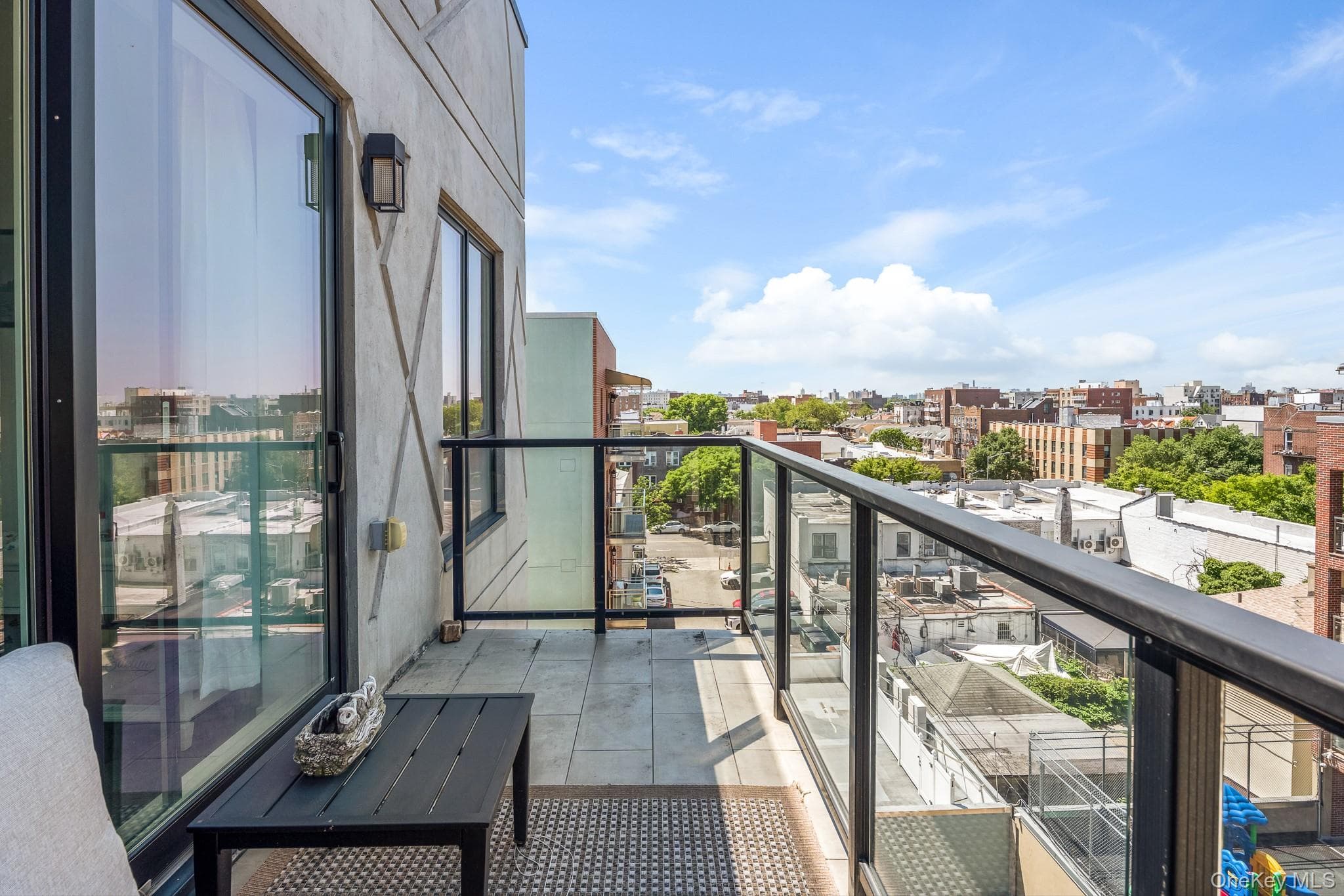 1414 W 4th Street Unit: PH5 thumbnail 10