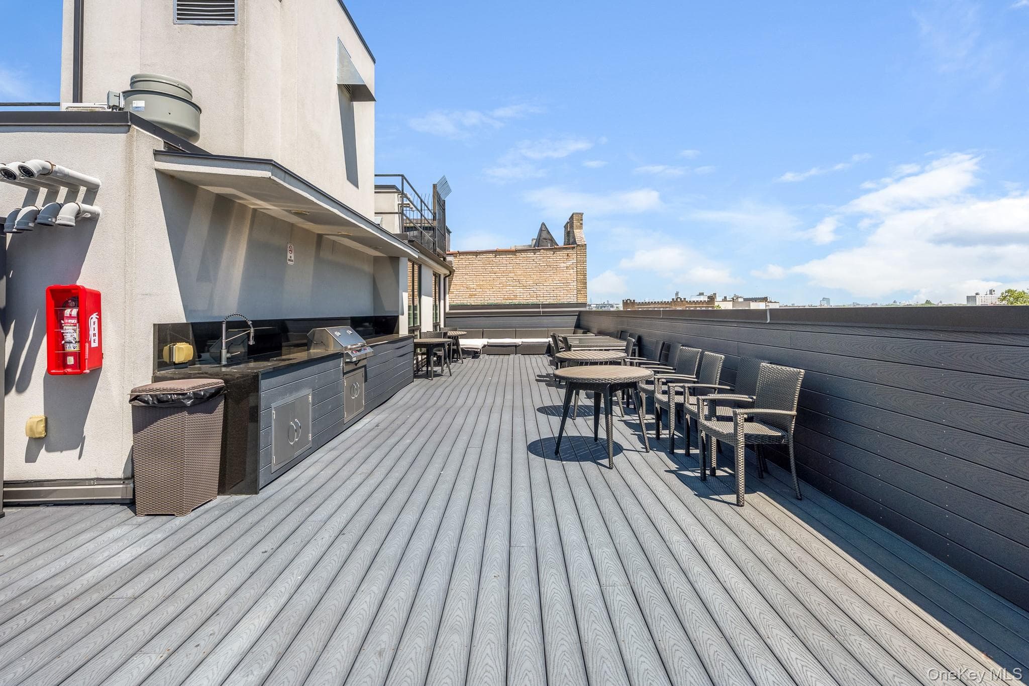 1414 W 4th Street Unit: PH5 thumbnail 18