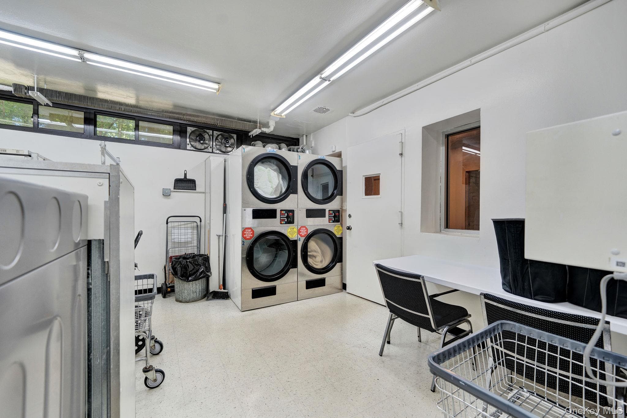 75-34 Bell Boulevard Unit: 1E thumbnail 22