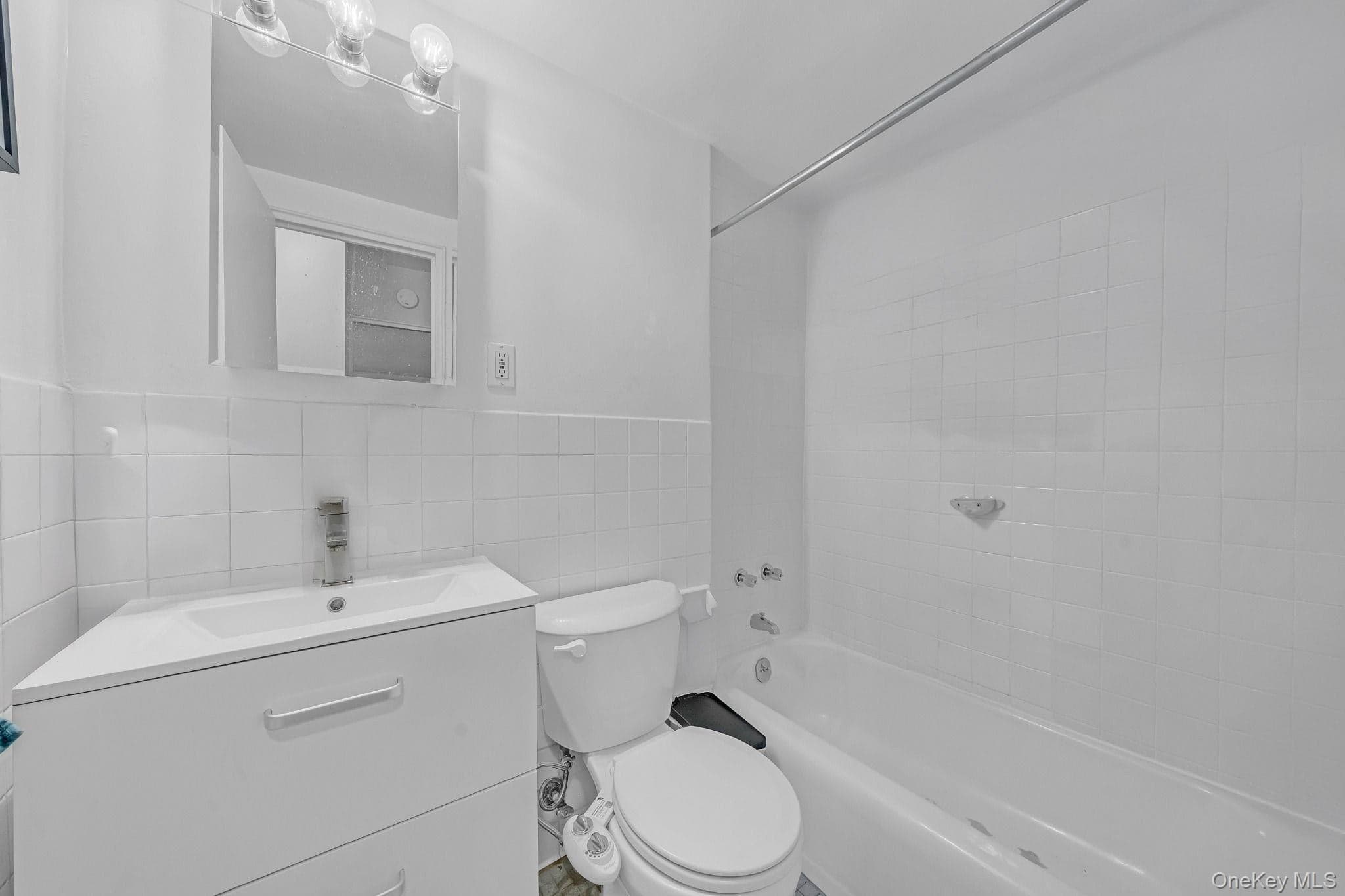 4901 Henry Hudson Parkway Unit: 6E thumbnail 15
