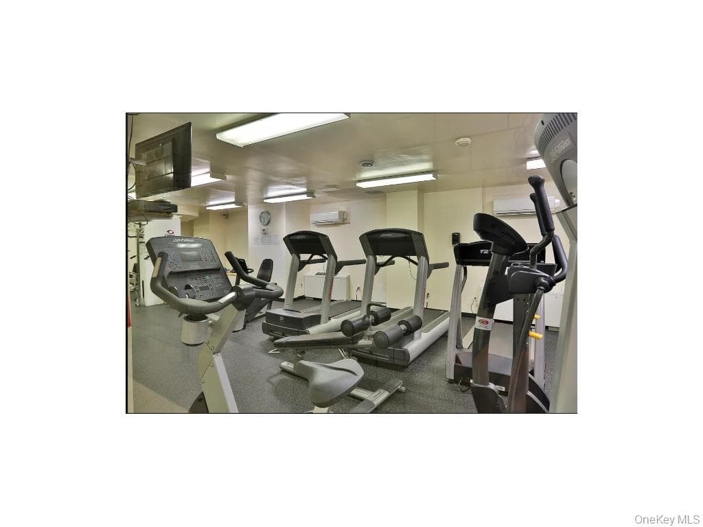4901 Henry Hudson Parkway Unit: 6E thumbnail 20