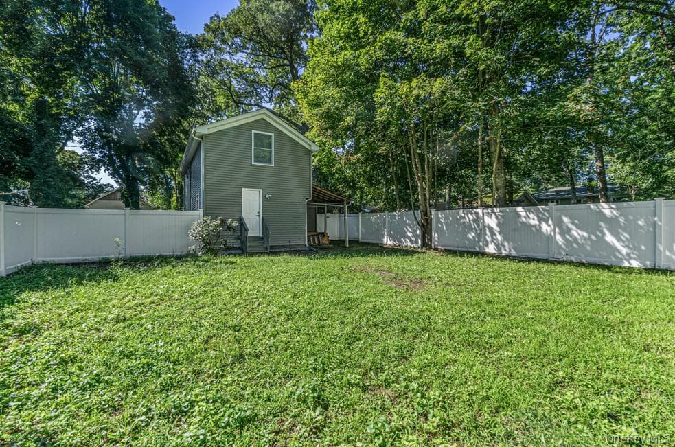155 Moriches Avenue thumbnail 20