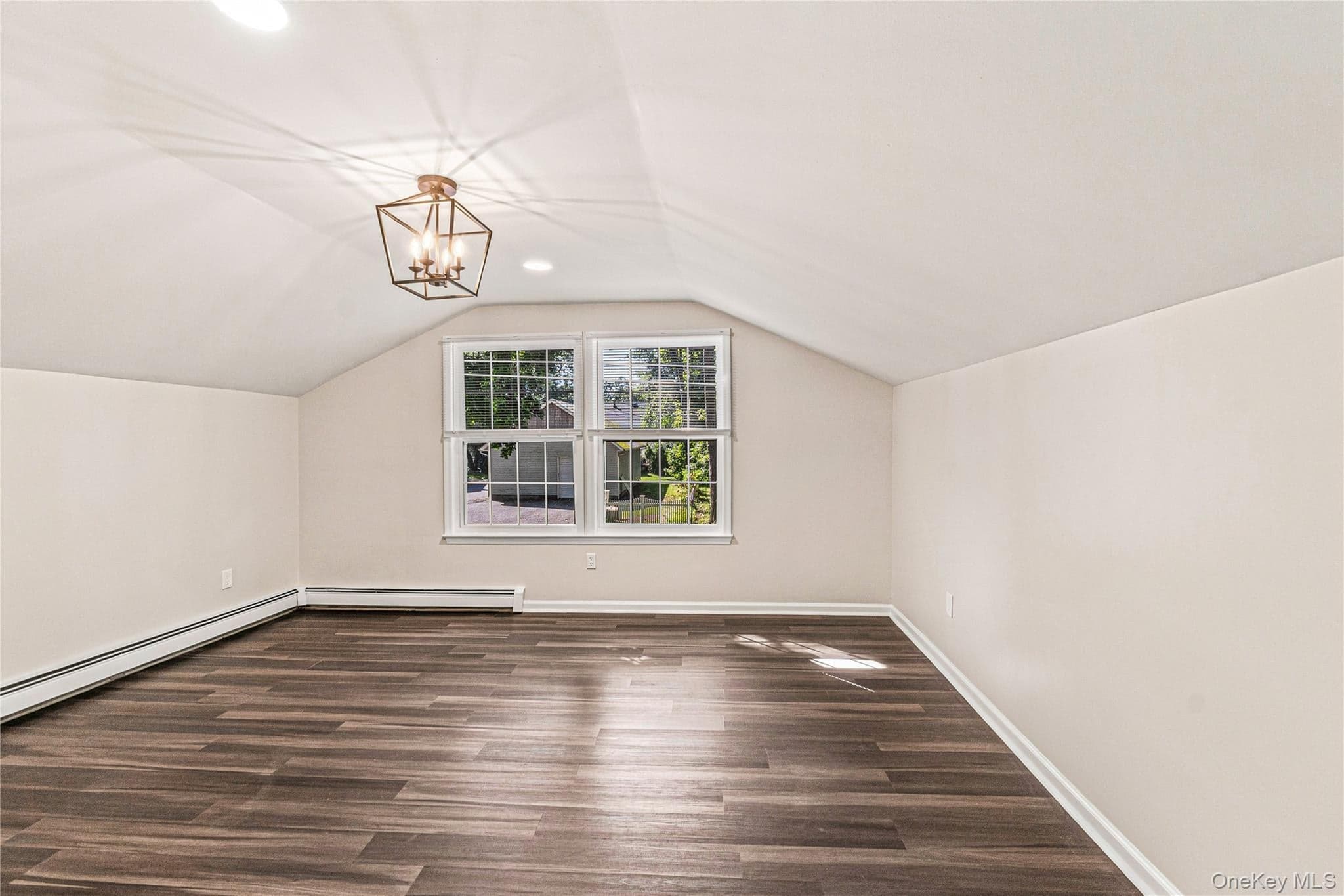 155 Moriches Avenue thumbnail 12