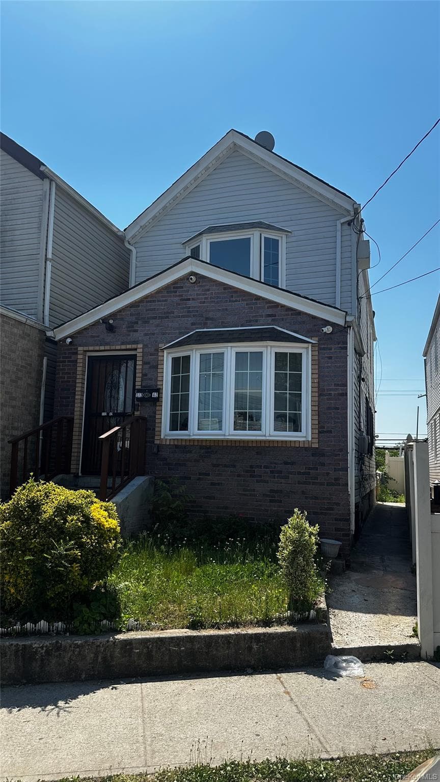 11242 Dillon Street thumbnail 2