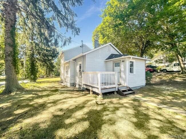 201 Bower Road, Poughkeepsie
