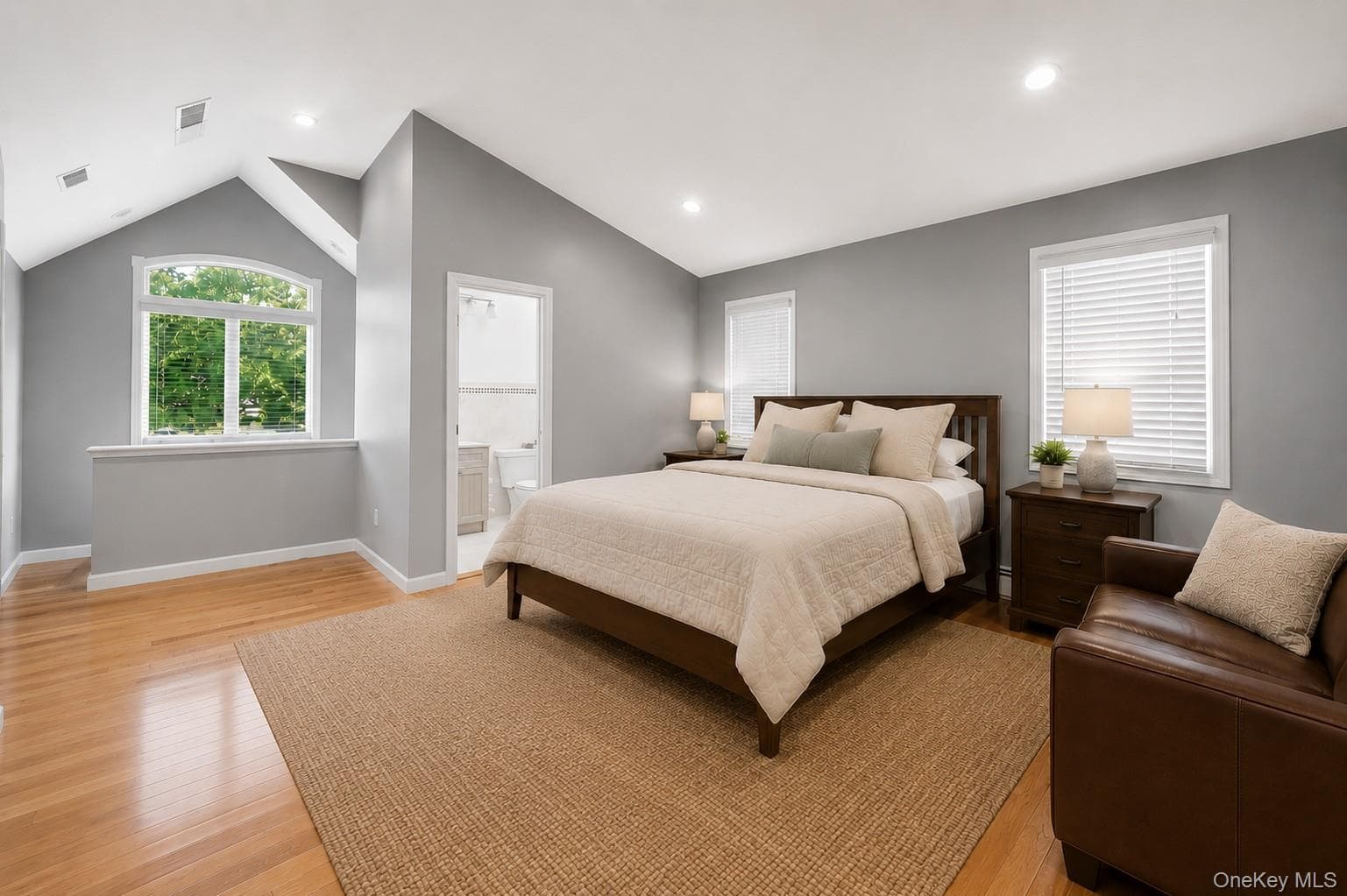 164 Cedrus Avenue thumbnail 24
