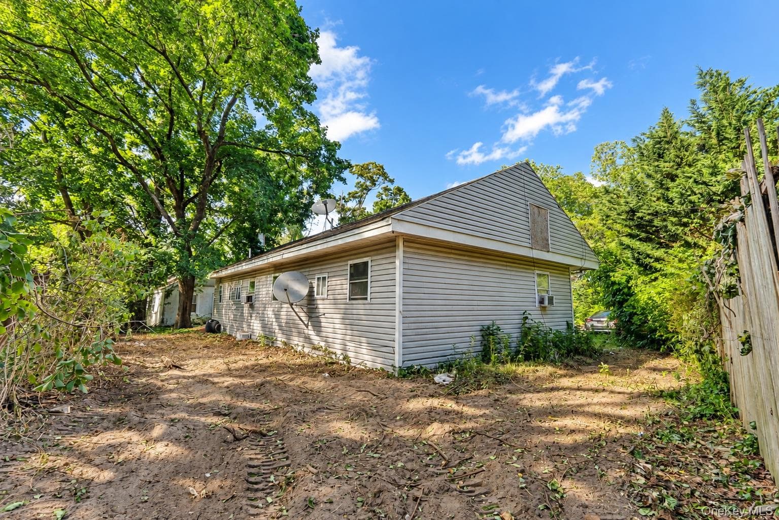 357 Smithtown Boulevard thumbnail 9