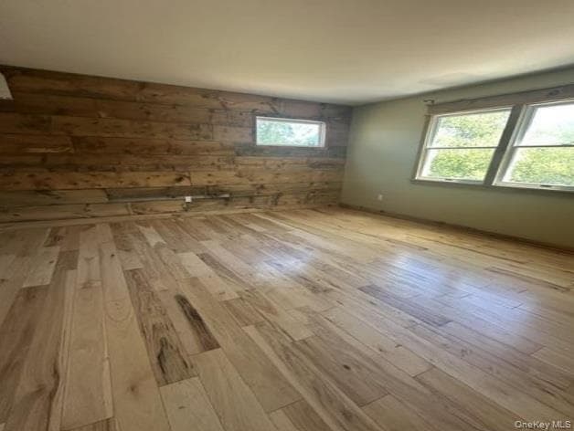 888 Pondview Road thumbnail 4