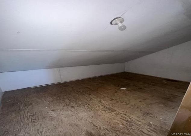 888 Pondview Road thumbnail 7