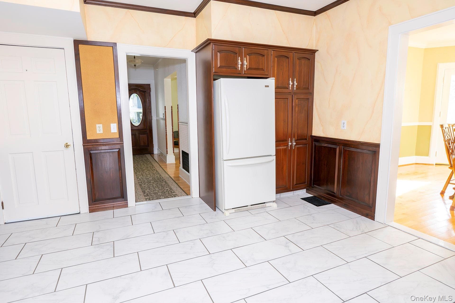 3315 Franklin Avenue thumbnail 14