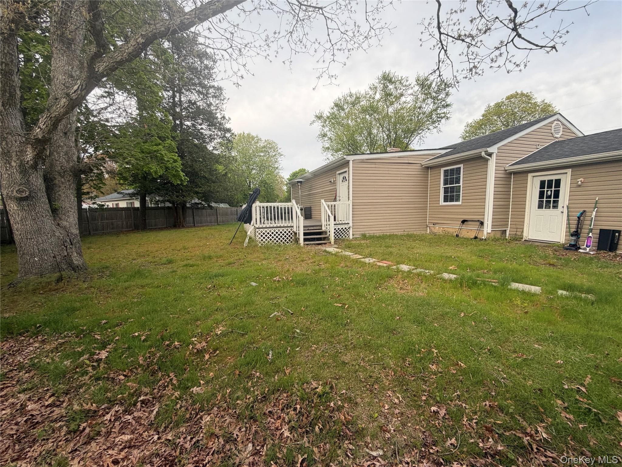 1013 Merriam Road thumbnail 18