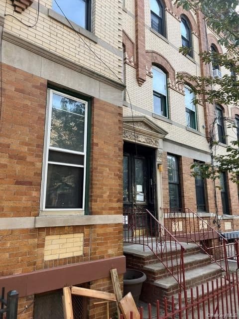 1830 Cornelia Street, Ridgewood