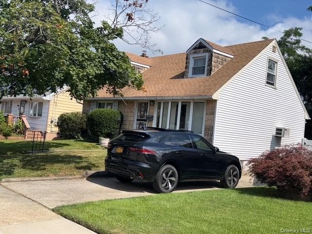 35 Marlow Road, Valley Stream