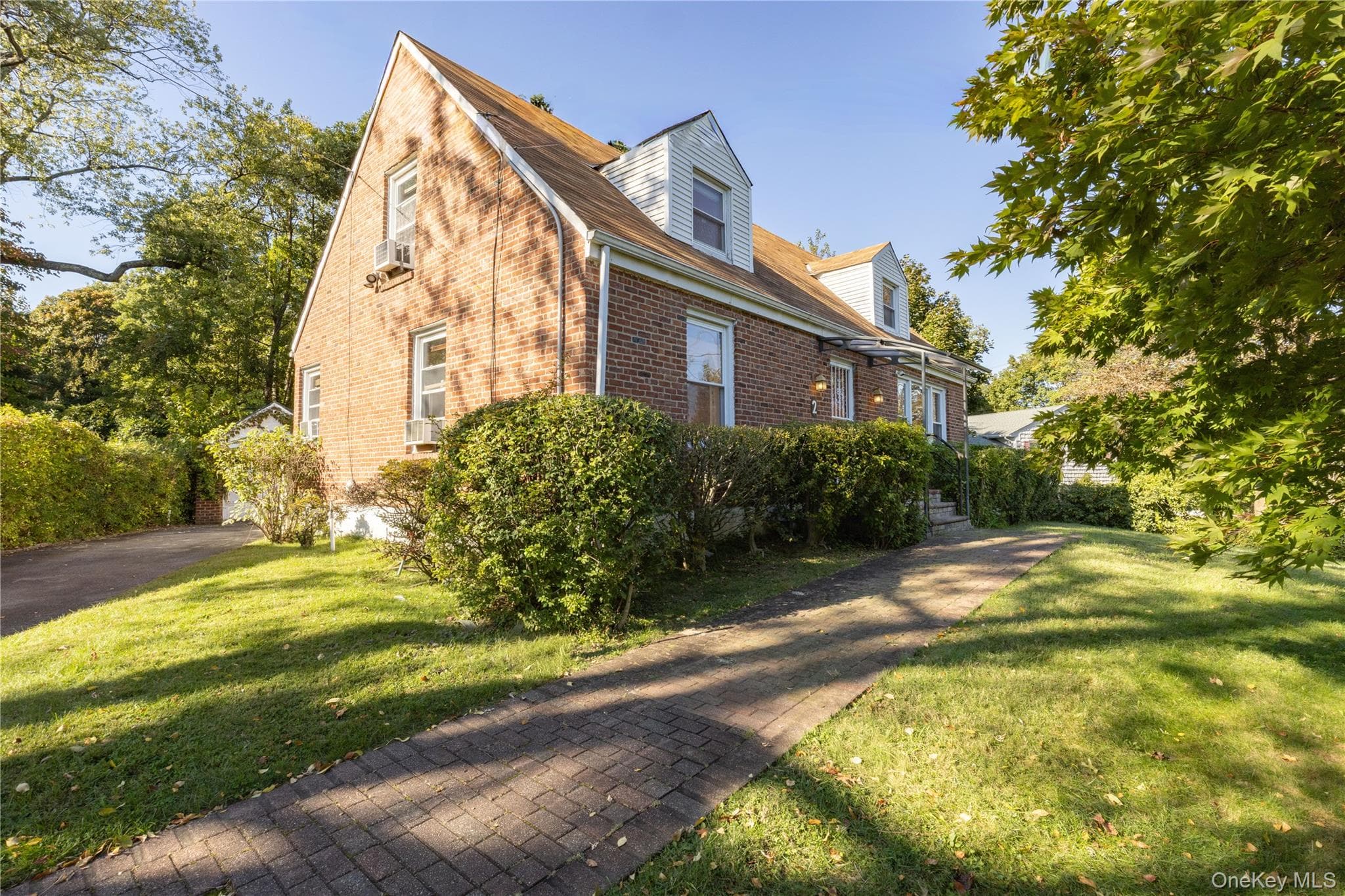 2 Whitman Road thumbnail 23