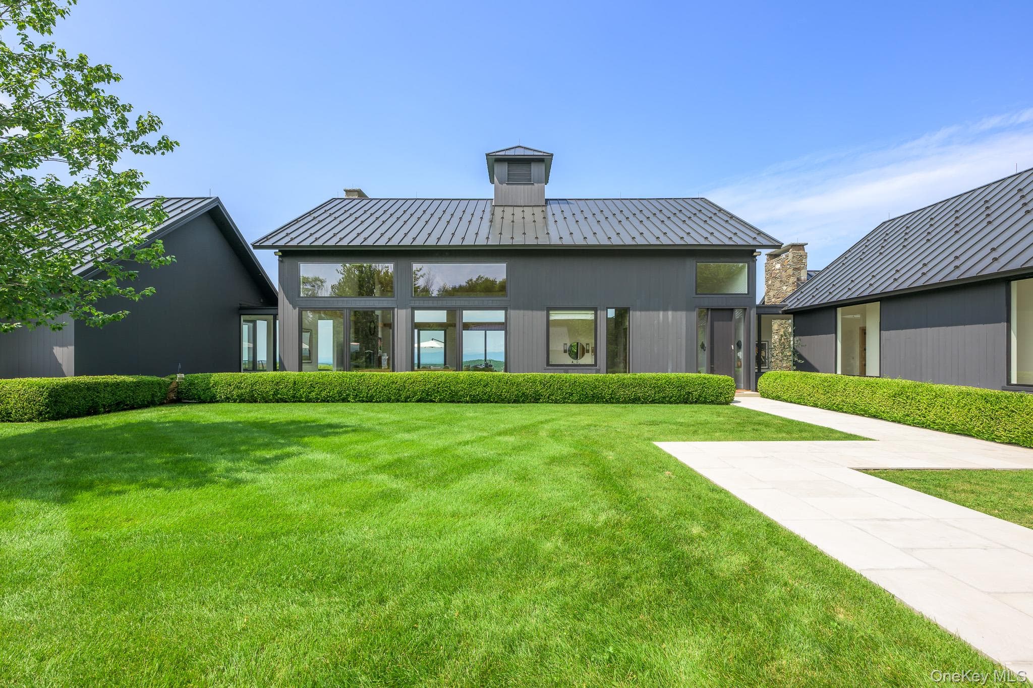 21 Schoolhouse Road thumbnail 8
