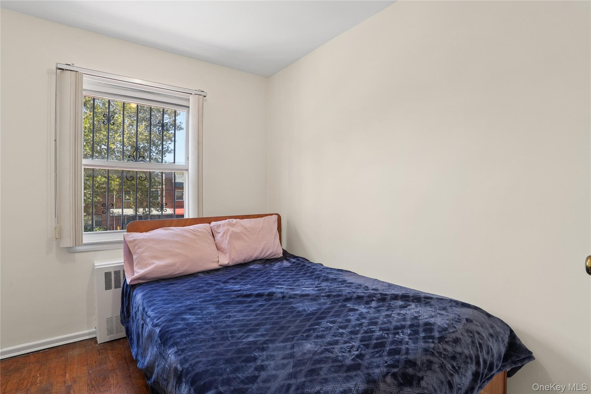 31-31 75th St thumbnail 10