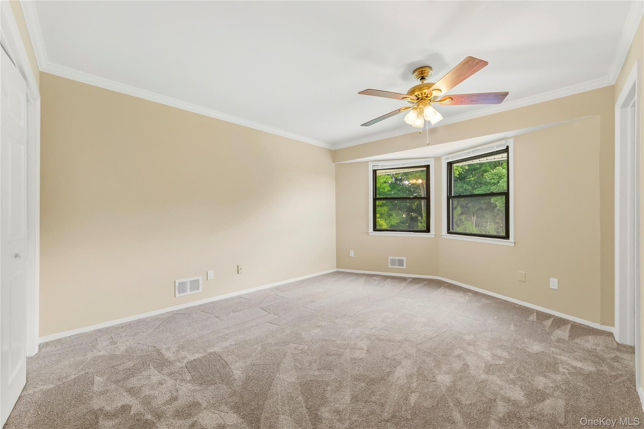 27 Walden Court Unit: J thumbnail 15