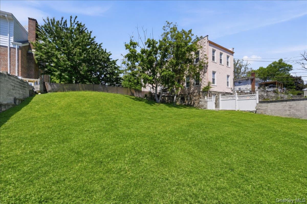 208 Tompkins Road thumbnail 28