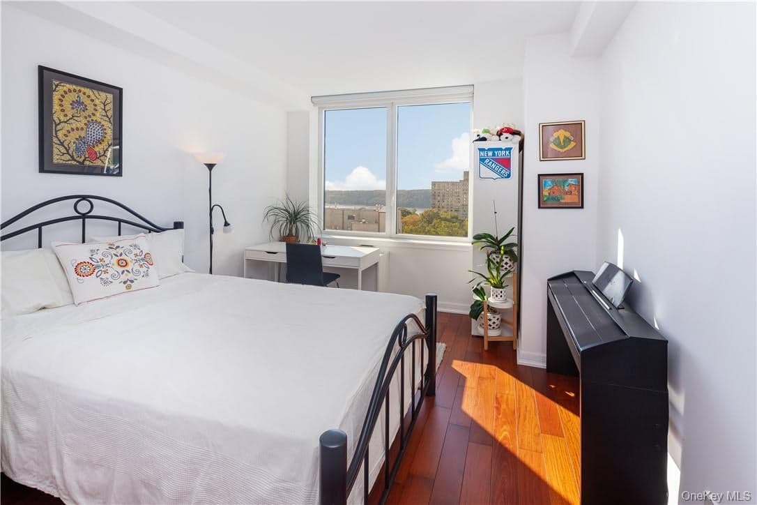 640 W 237th Street Unit: 12B thumbnail 18