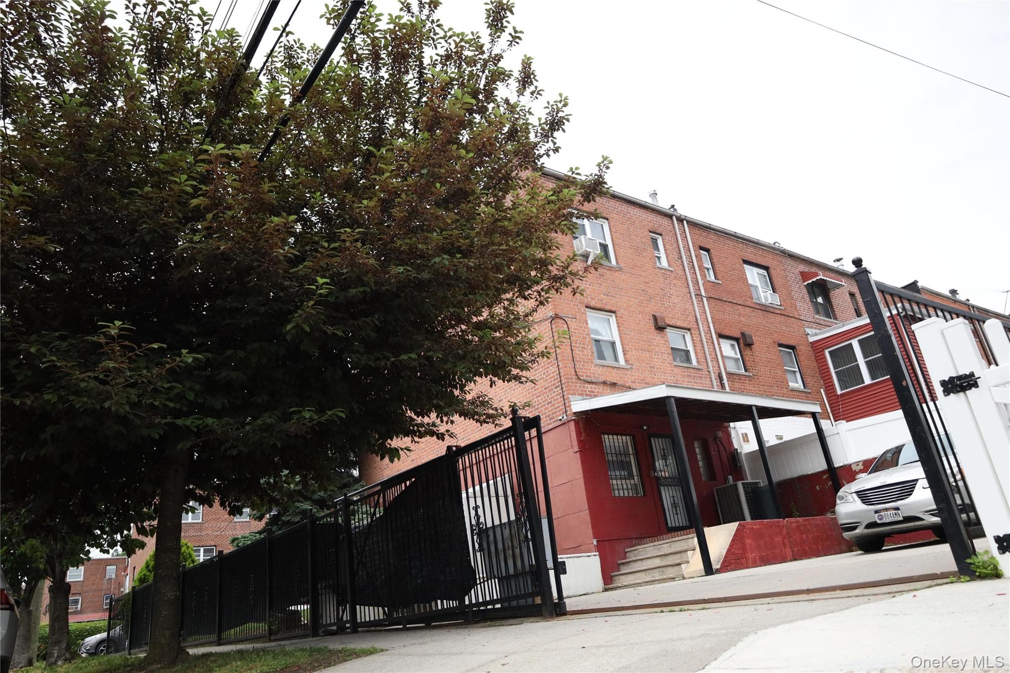 3000 Wickham Avenue thumbnail 2
