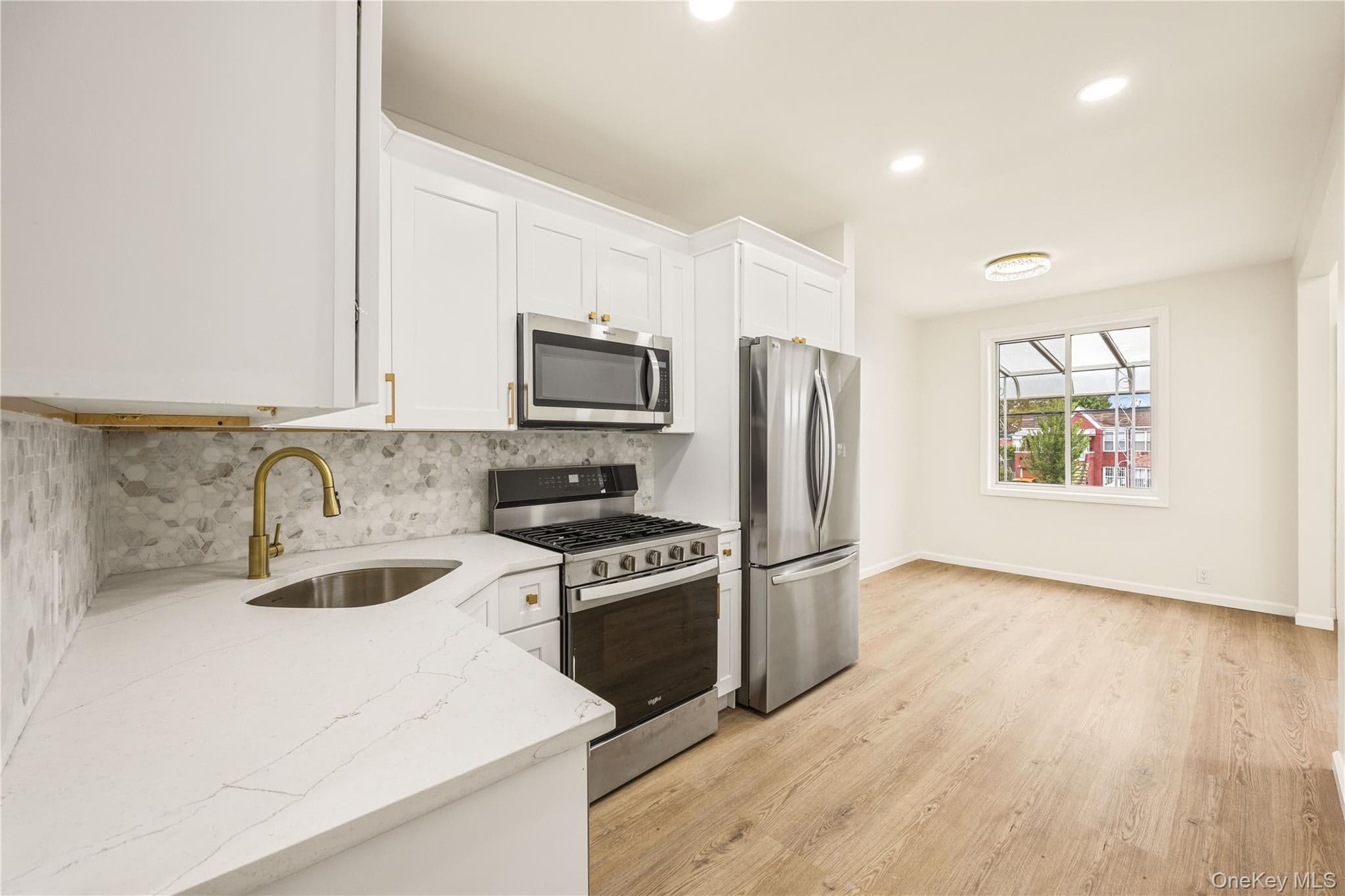 688 Remsen Avenue thumbnail 10