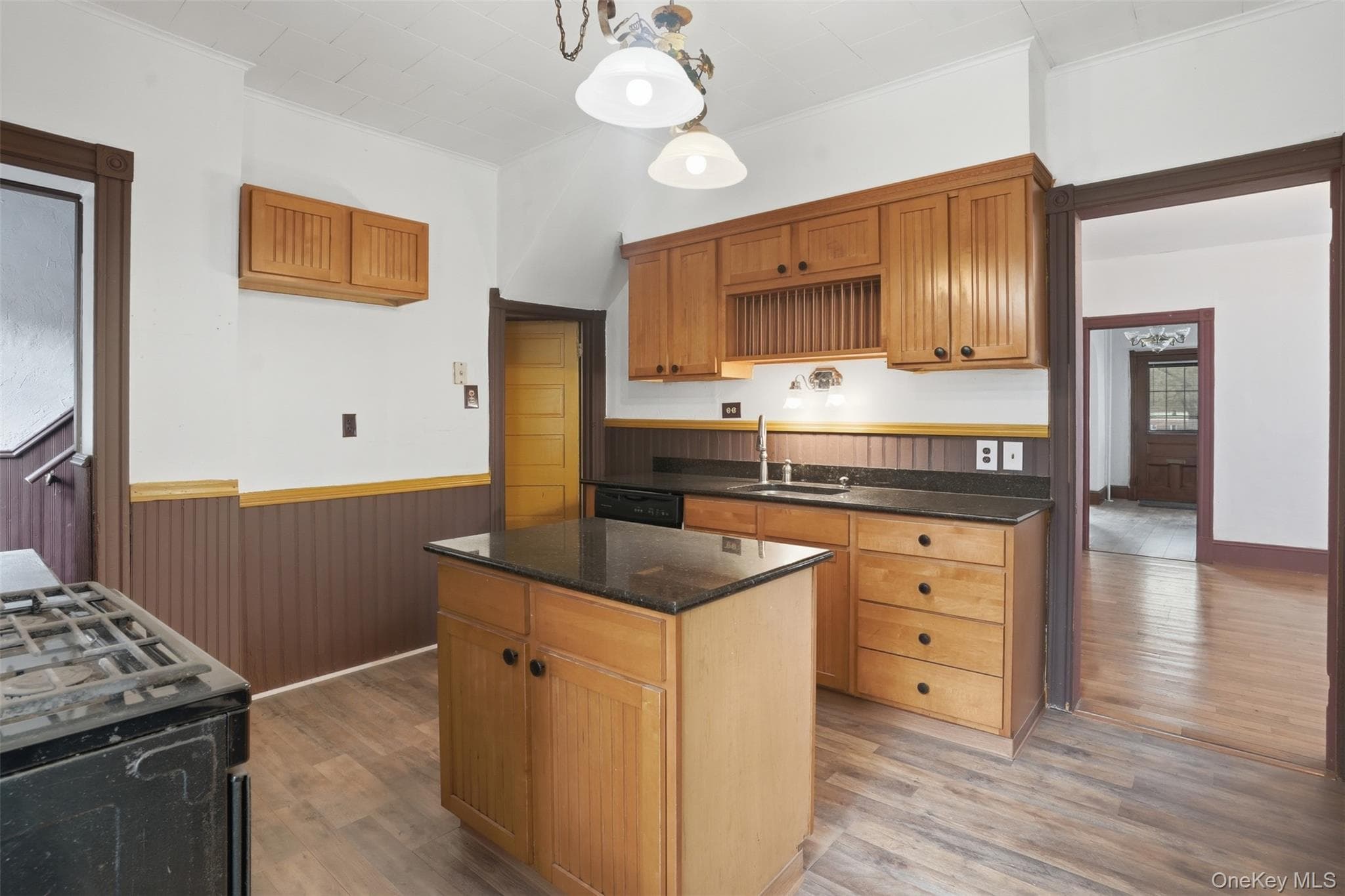 8 Sullivan Avenue thumbnail 30