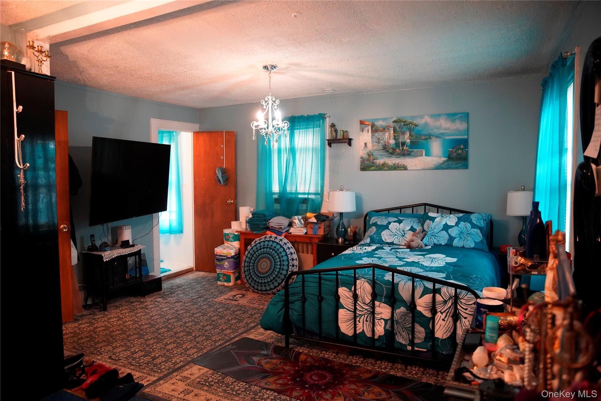 881 Lorenz Avenue thumbnail 4