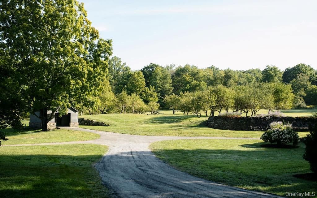 316-320 Clinton Hollow Road thumbnail 28
