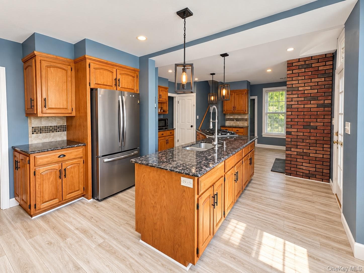 34 E Williston Avenue thumbnail 9