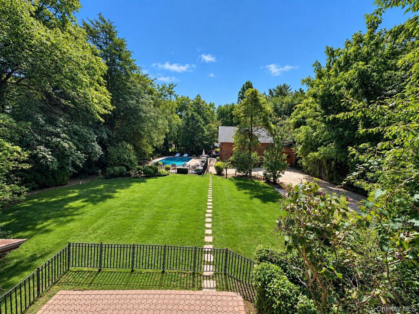 34 E Williston Avenue thumbnail 23
