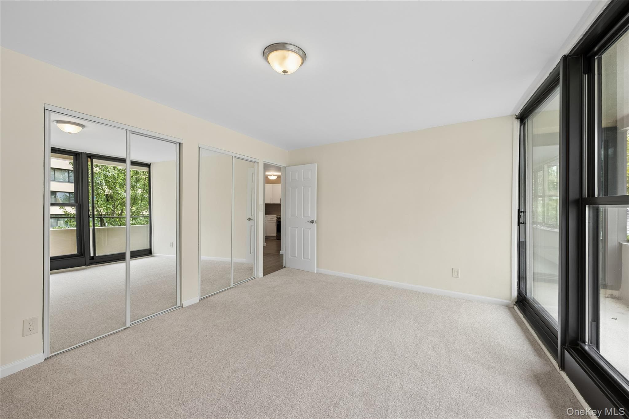 166-26 Powells Cove Boulevard Unit: 3D thumbnail 13