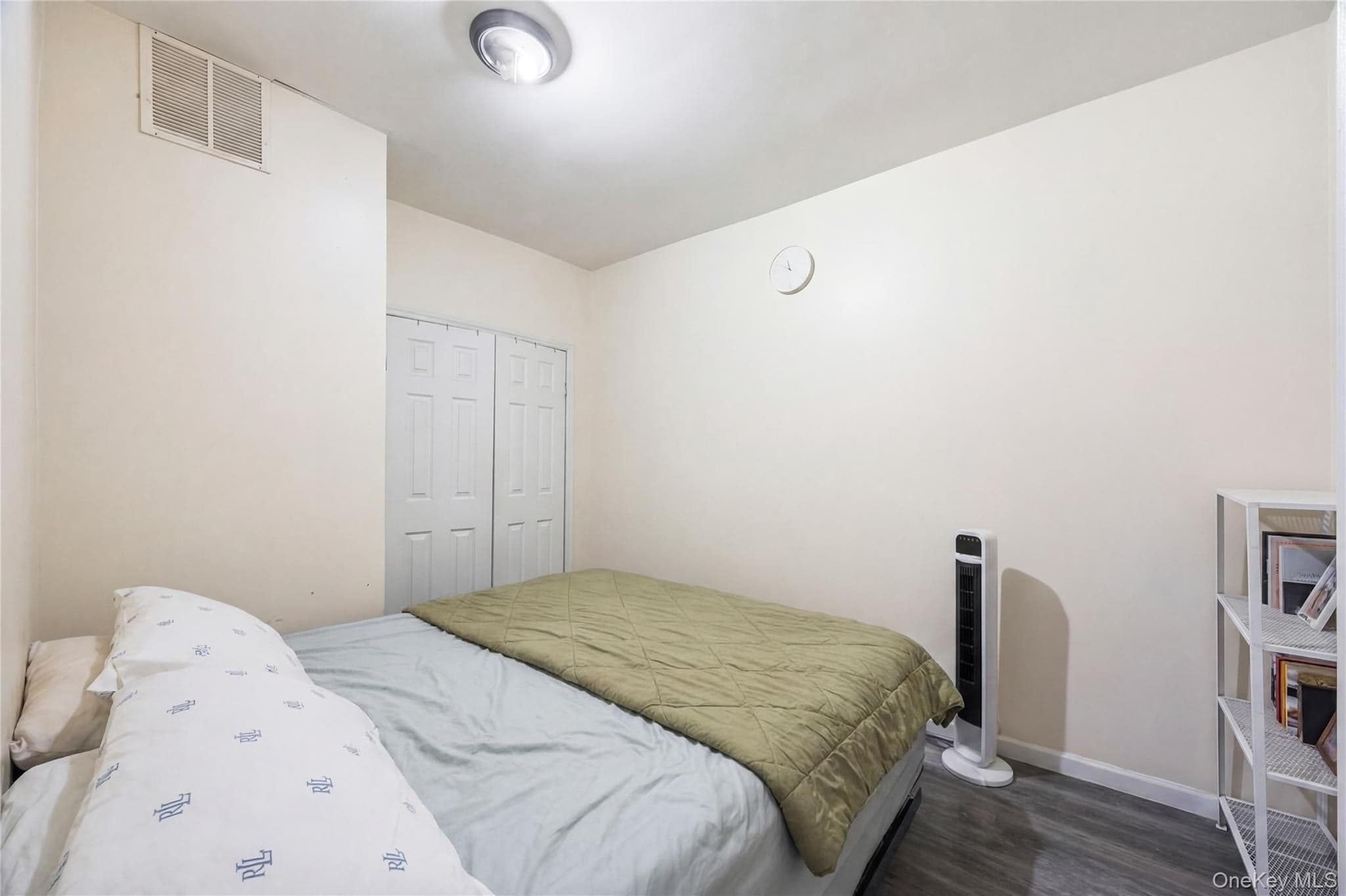 2412 Grand Avenue thumbnail 15