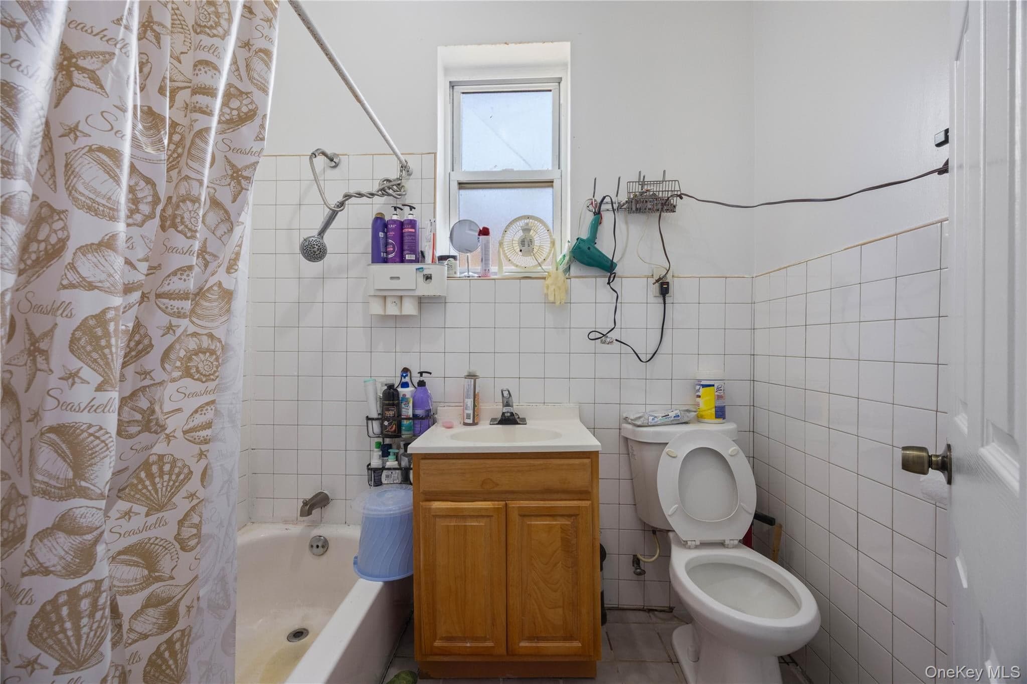 2412 Grand Avenue thumbnail 40
